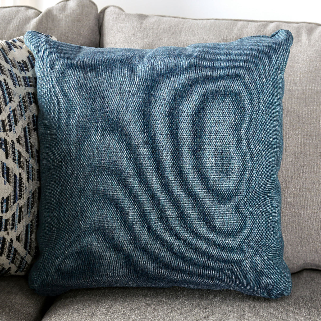 Gunnersbury Gray Sectional from Furniture of America - Luna Furniture