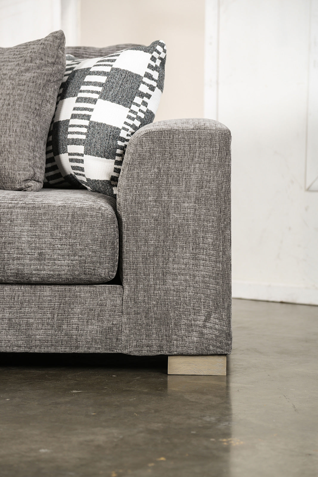 Artesia Charcoal Gray Sectional with LAF Chaise from Furniture of America - Luna Furniture