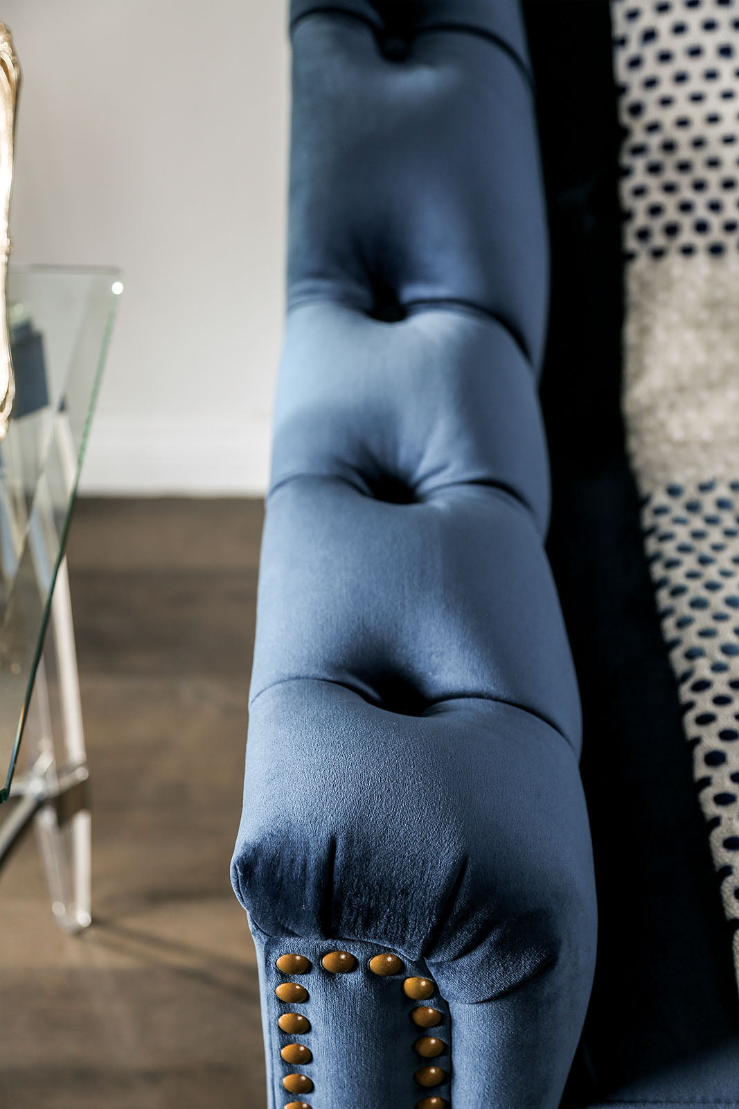 Martinique Blue Loveseat from Furniture of America - Luna Furniture