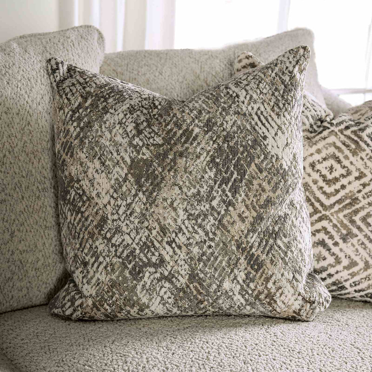Moorpark Off-White Contemporary Living Room Set from Furniture of America - Luna Furniture