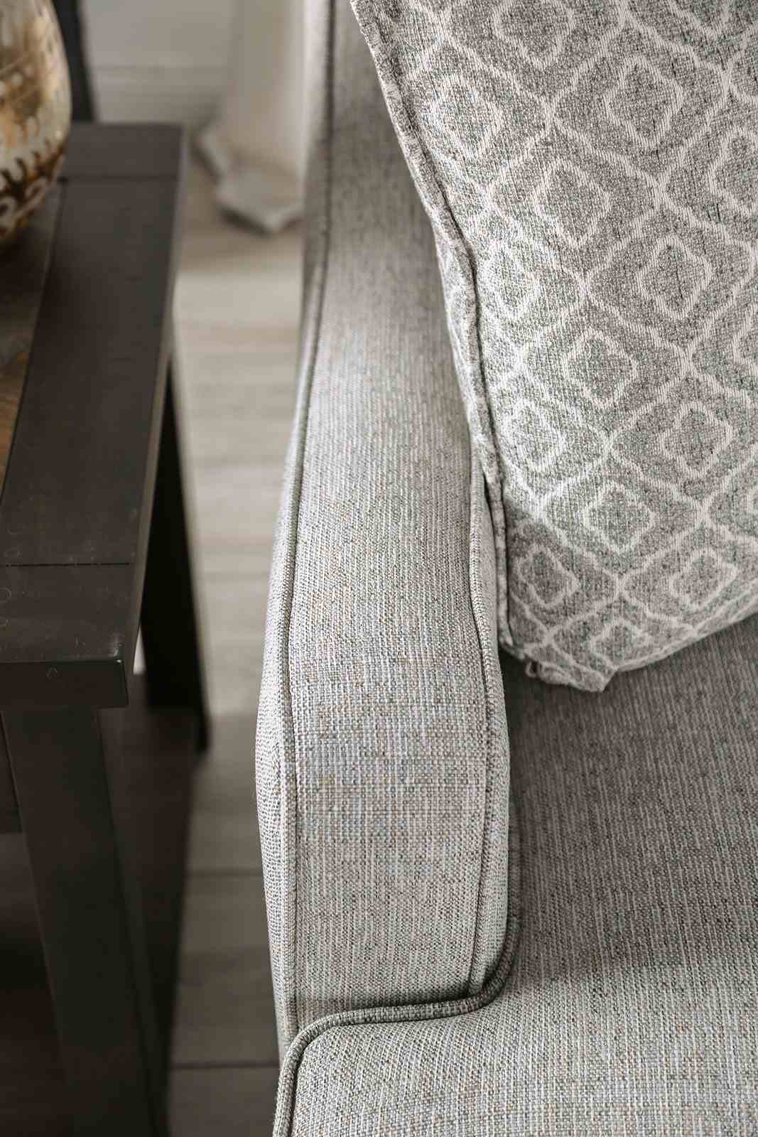 Stephney Gold/Gray Loveseat from Furniture of America - Luna Furniture