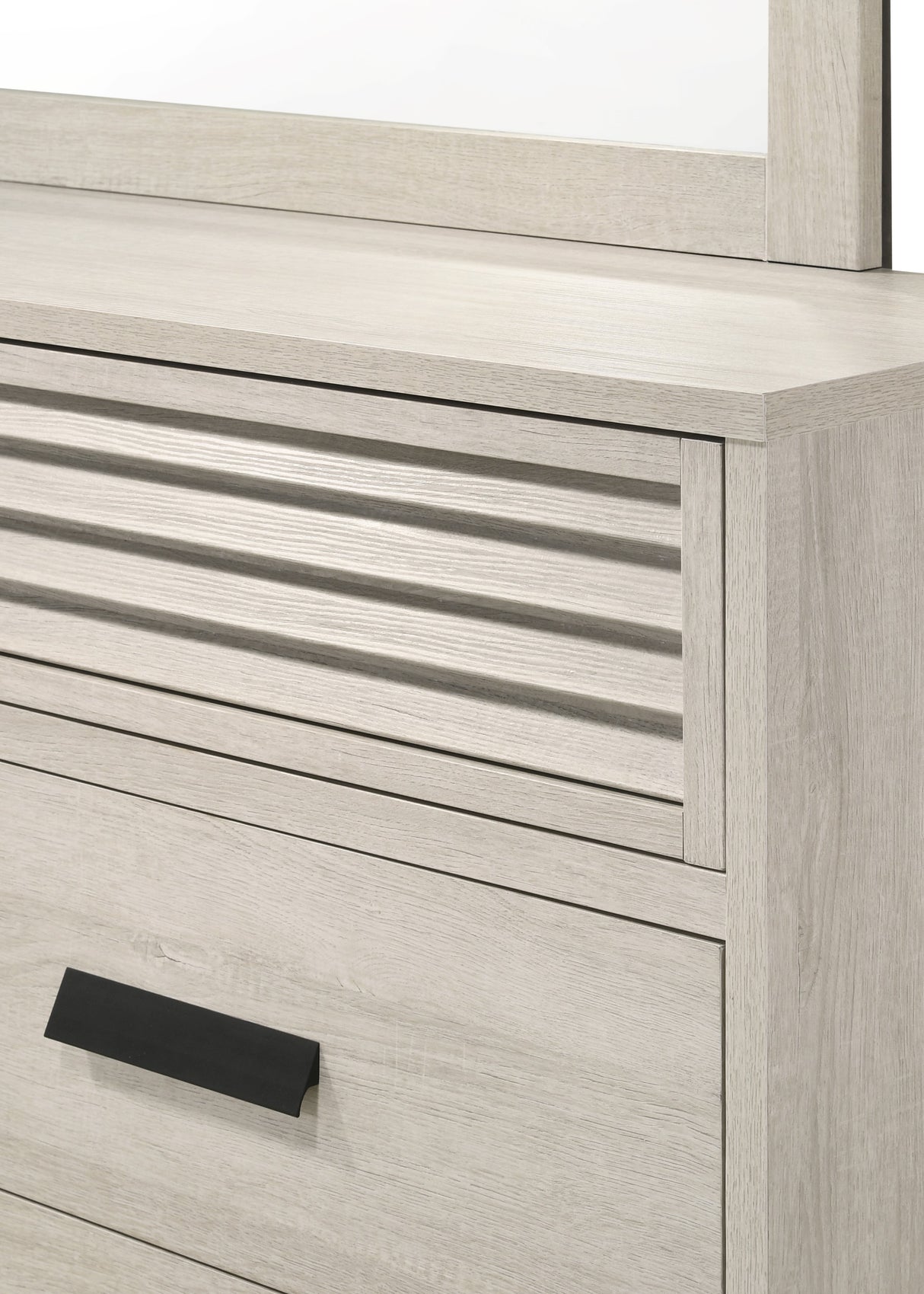 Sarter White Dresser from Crown Mark - Luna Furniture