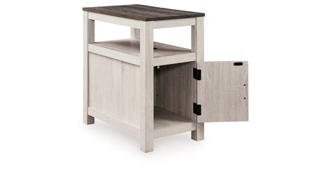 Fendenmore Two-tone Chairside End Table from Ashley - Luna Furniture