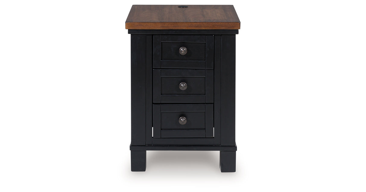 Wildenauer Brown/Black Chairside End Table from Ashley - Luna Furniture