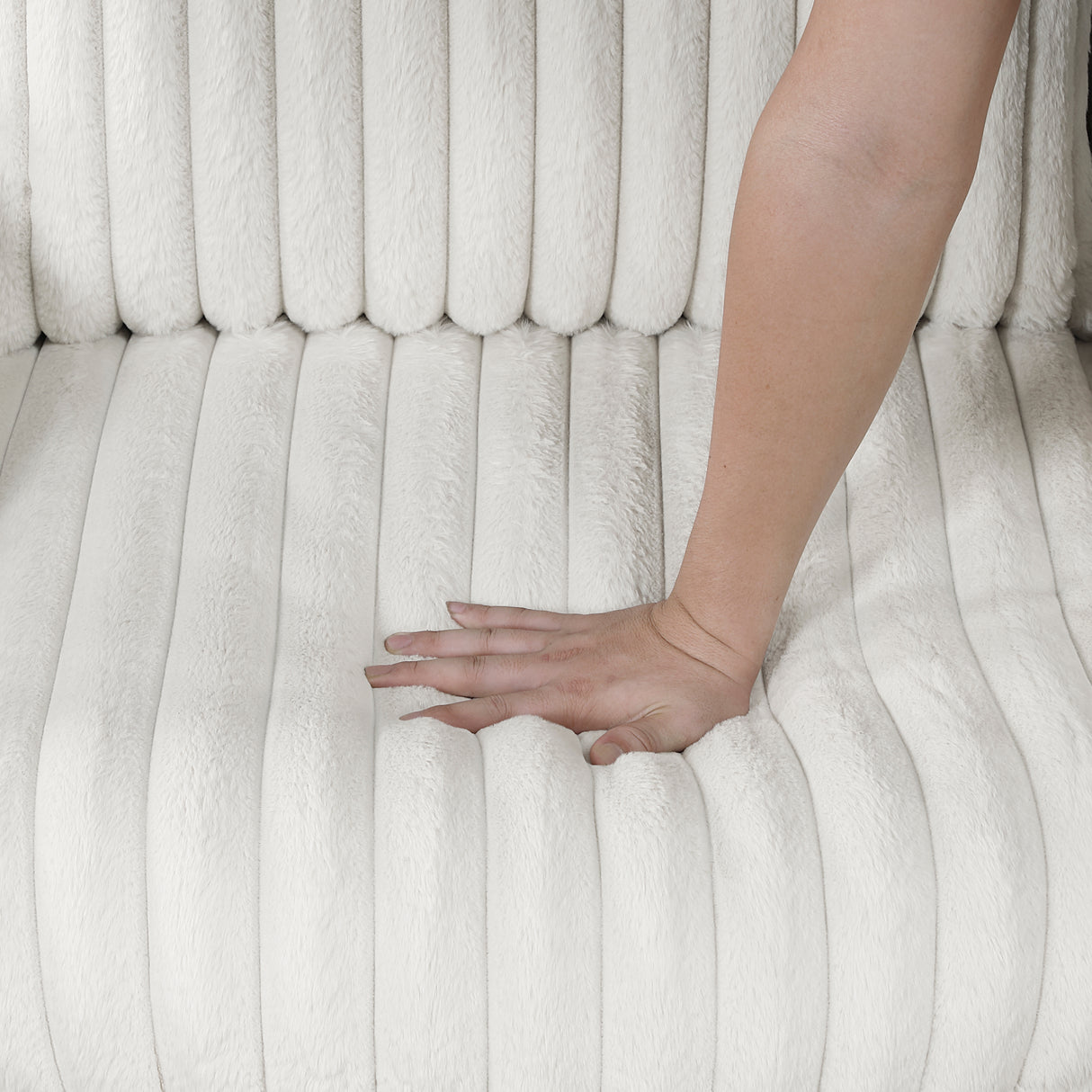 Tomball Beige Swivel Chair from Homelegance - Luna Furniture