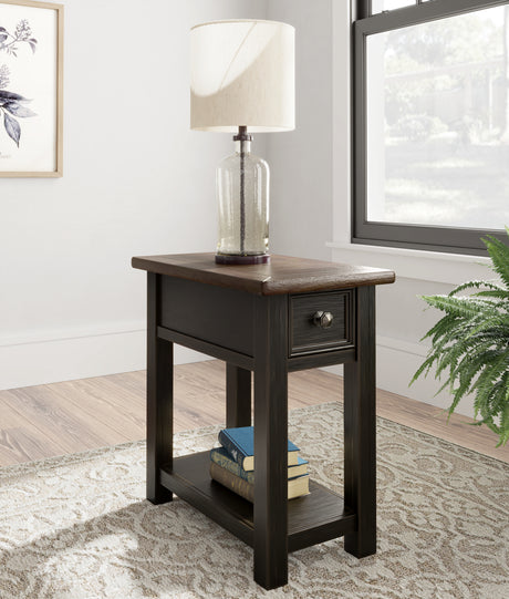 Tyler Creek 2 End Tables in Grayish Brown/Black from Ashley - Luna Furniture