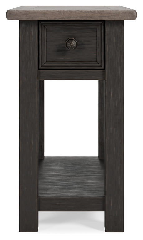 Tyler Creek 2 End Tables in Grayish Brown/Black from Ashley - Luna Furniture