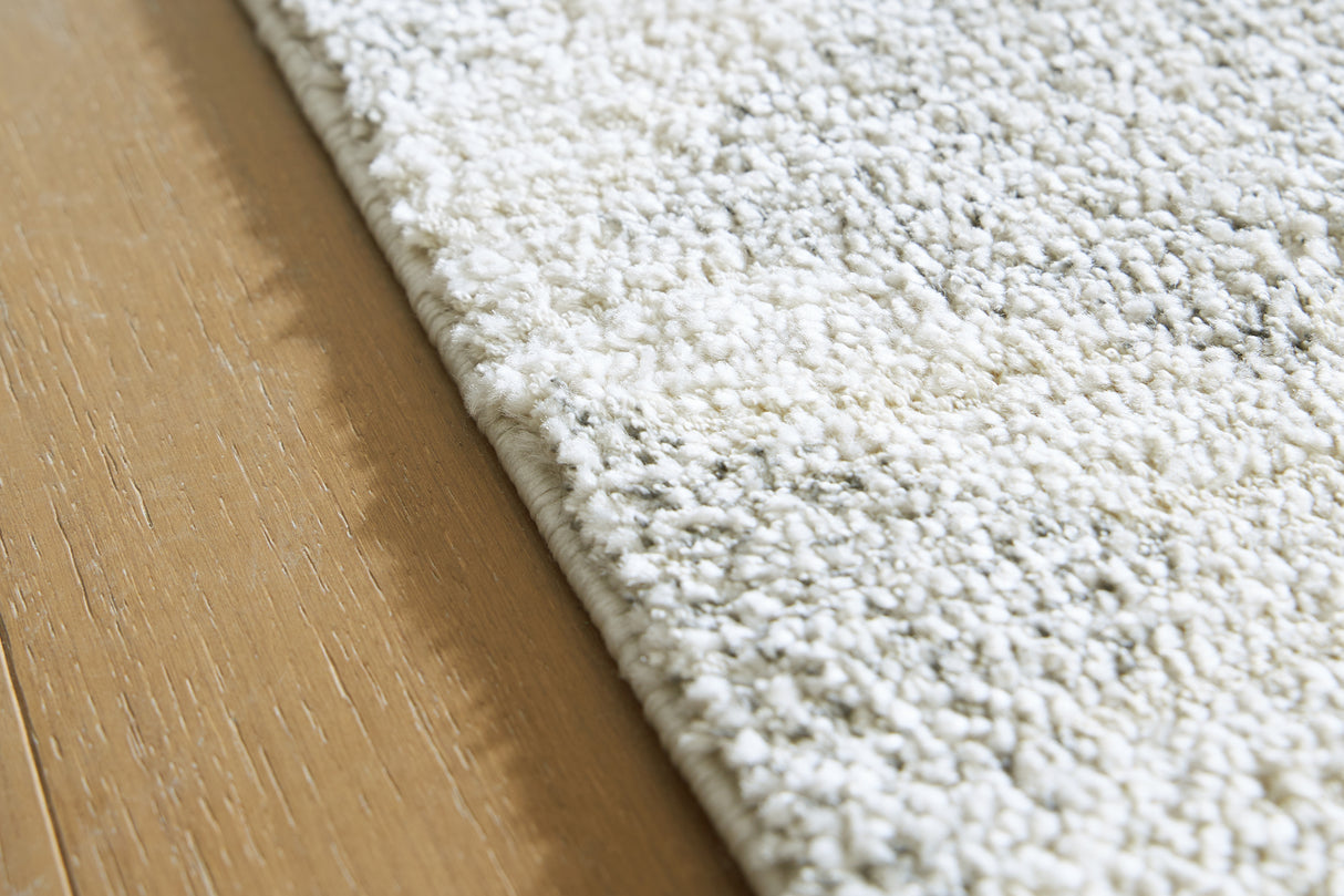 Unawick Gray/Ivory Large Rug from Ashley Furniture - Luna Furniture