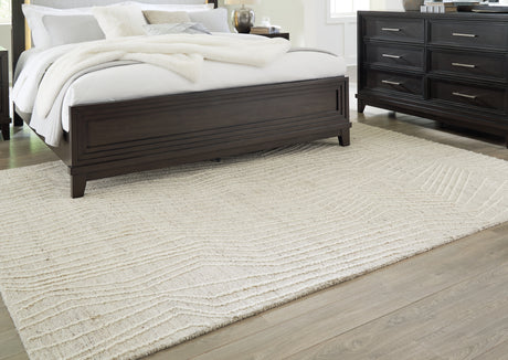 Varahill Gray/Ivory Large Rug from Ashley - Luna Furniture