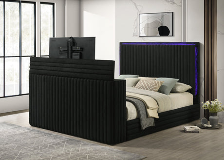 Villa Black Queen Platform Bed from Happy Homes - Luna Furniture