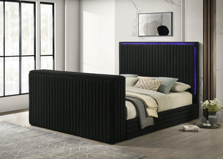 Villa Black Queen Platform Bed from Happy Homes - Luna Furniture