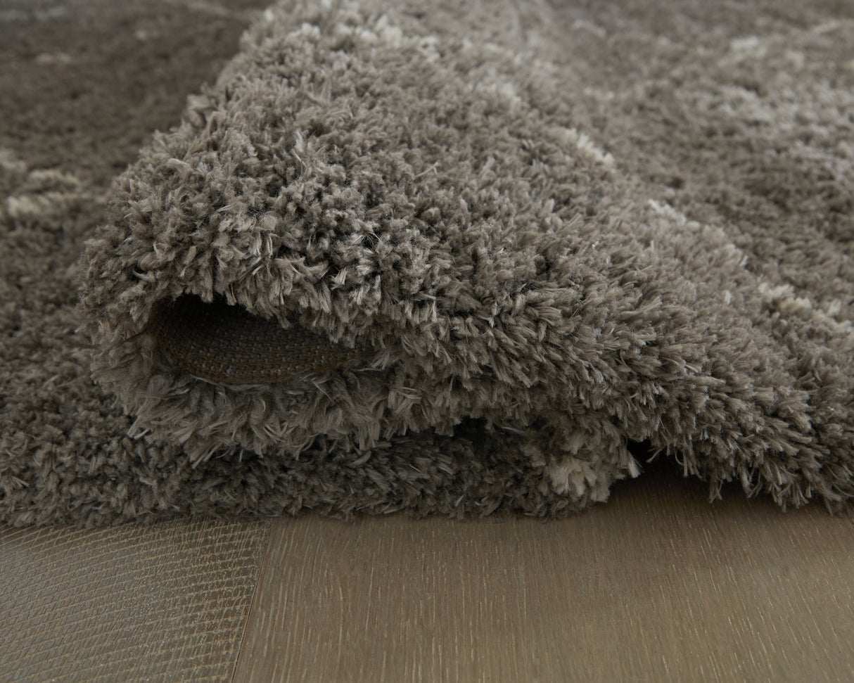 Wrenlow Gray/Cream Large Rug from Ashley - Luna Furniture
