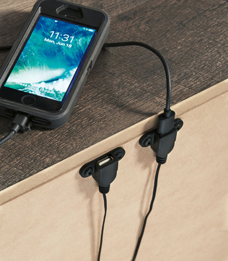 Wynnlow King Crossbuck Panel Bed with Mirrored Dresser and 2 Nightstands in Gray from Ashley - Luna Furniture