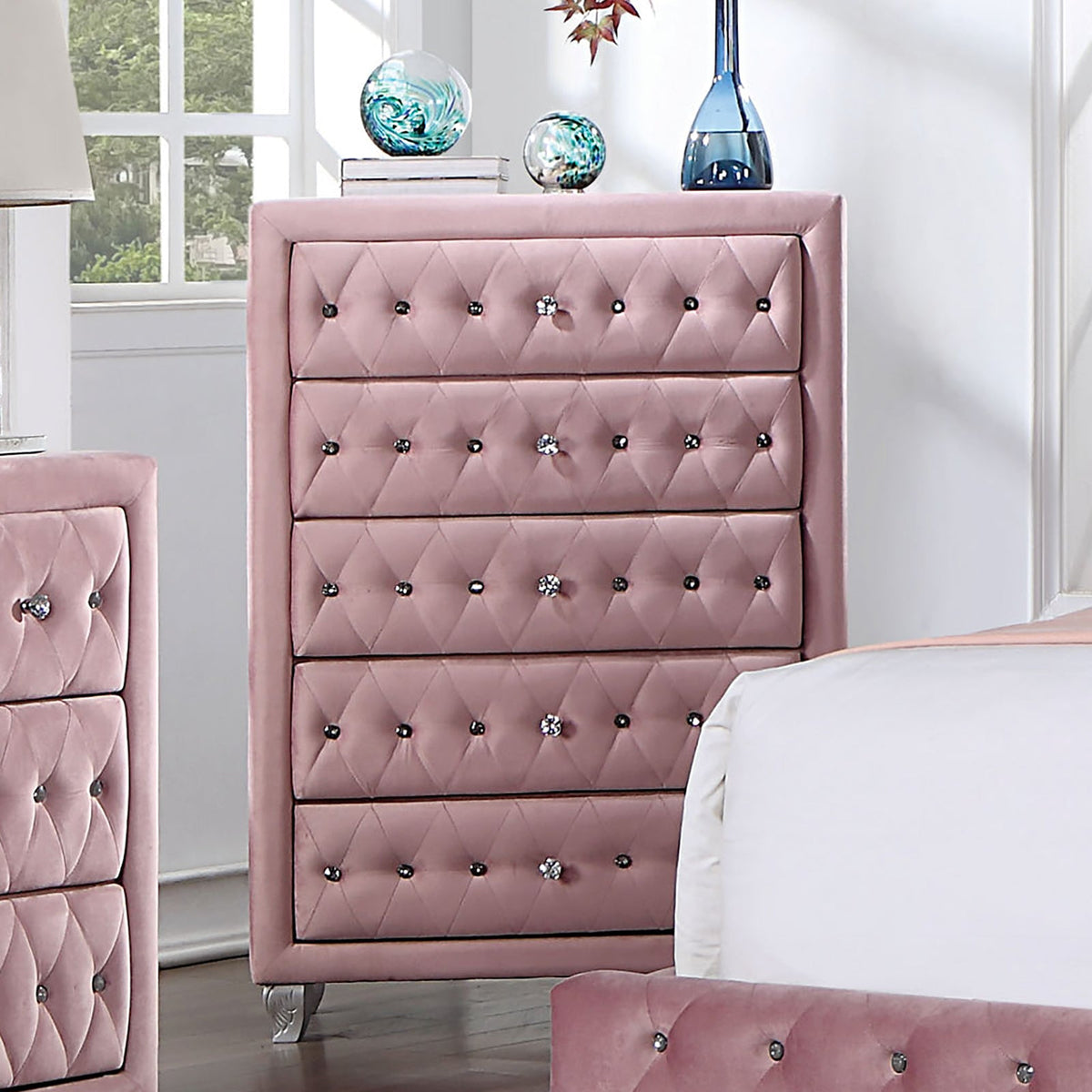 Furniture of America Zohar Pink Chest – Luna Furniture