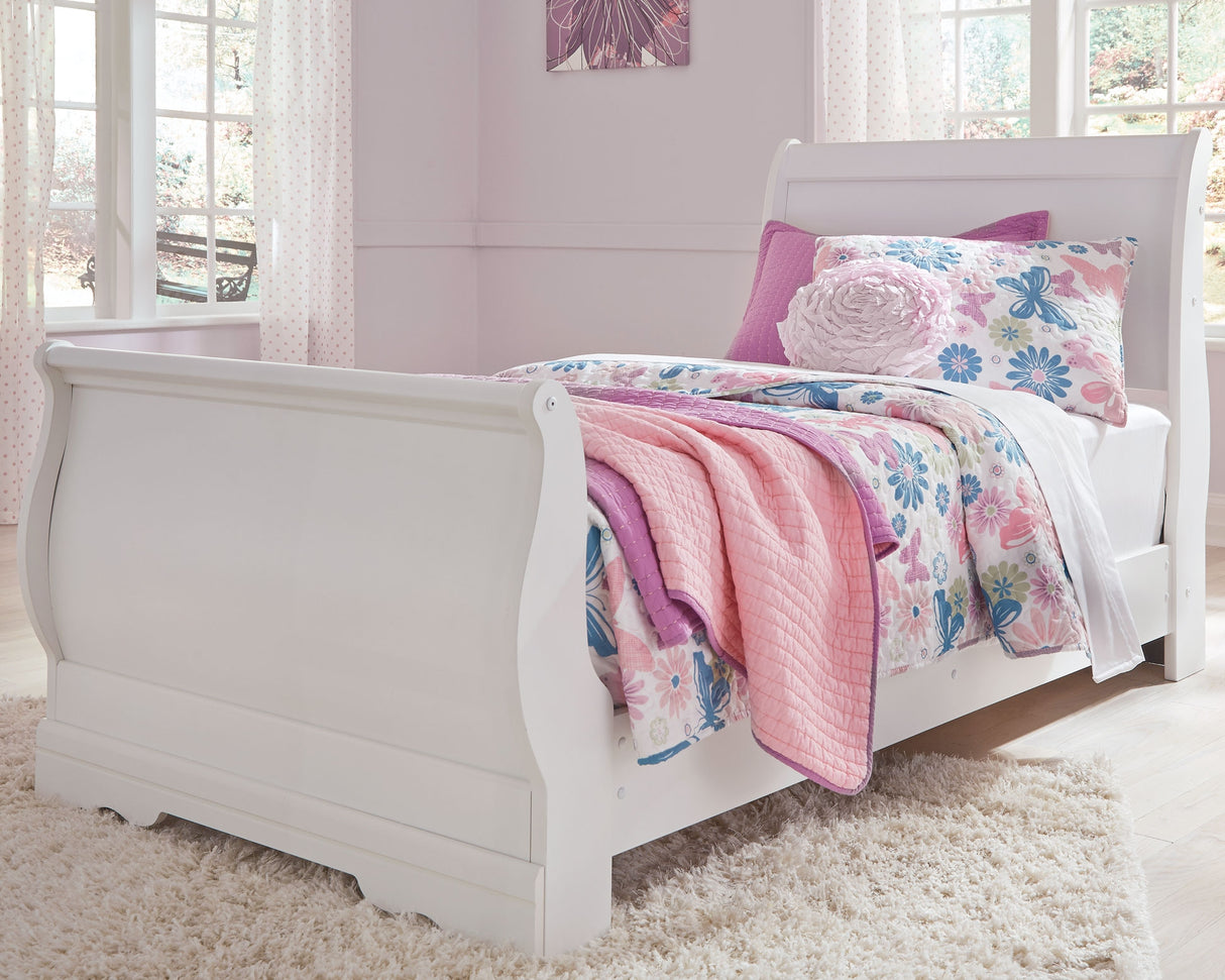 Anarasia White Twin Sleigh Bed and Chest from Ashley - Luna Furniture