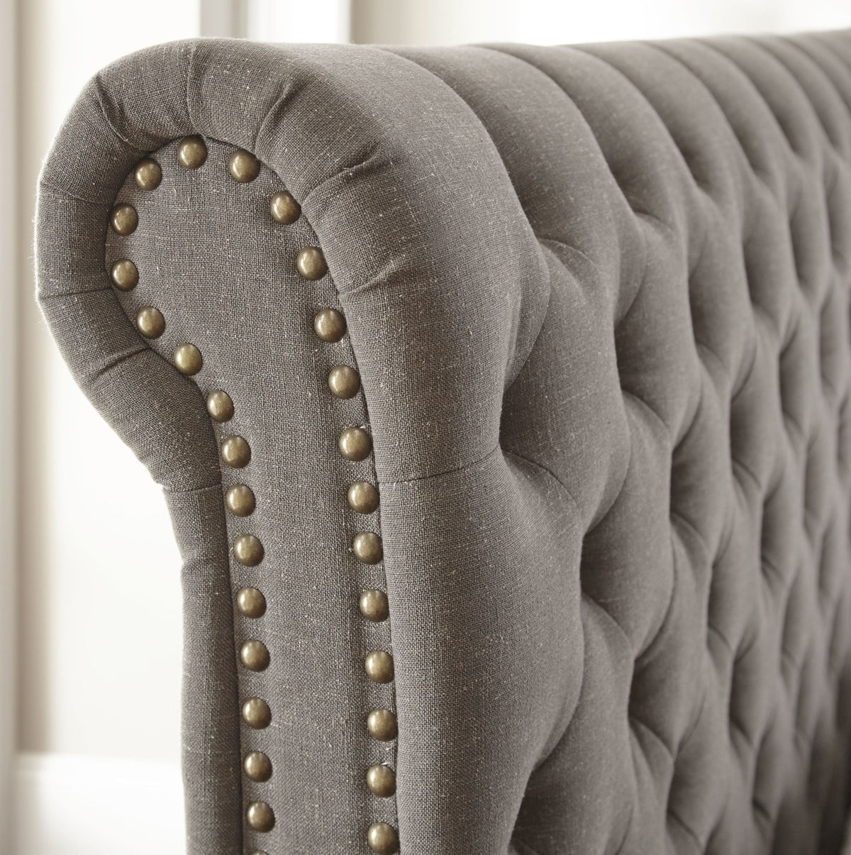 Swanson Gray Queen Bed from Steve Silver - Luna Furniture