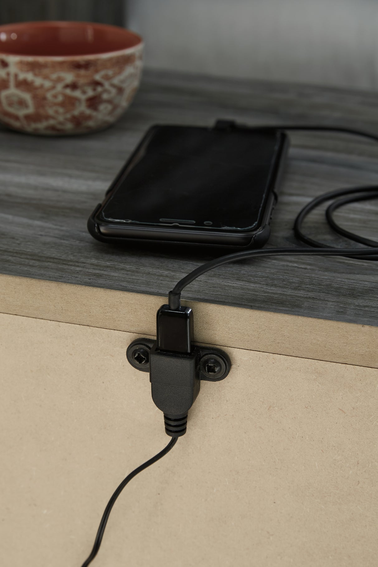 Baystorm King Panel Bed with Mirrored Dresser and Nightstand in Gray from Ashley - Luna Furniture