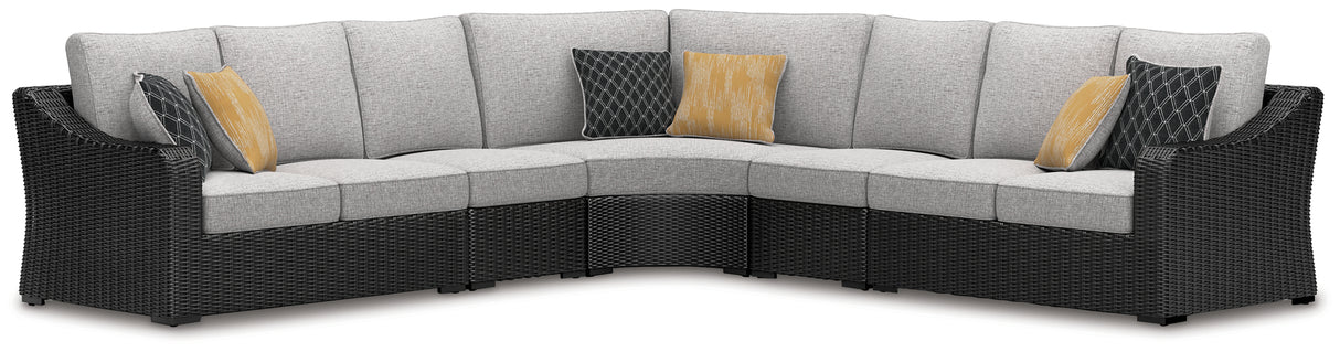 Beachcroft Black/Light Gray 5-Piece Outdoor Sectional from Ashley - Luna Furniture