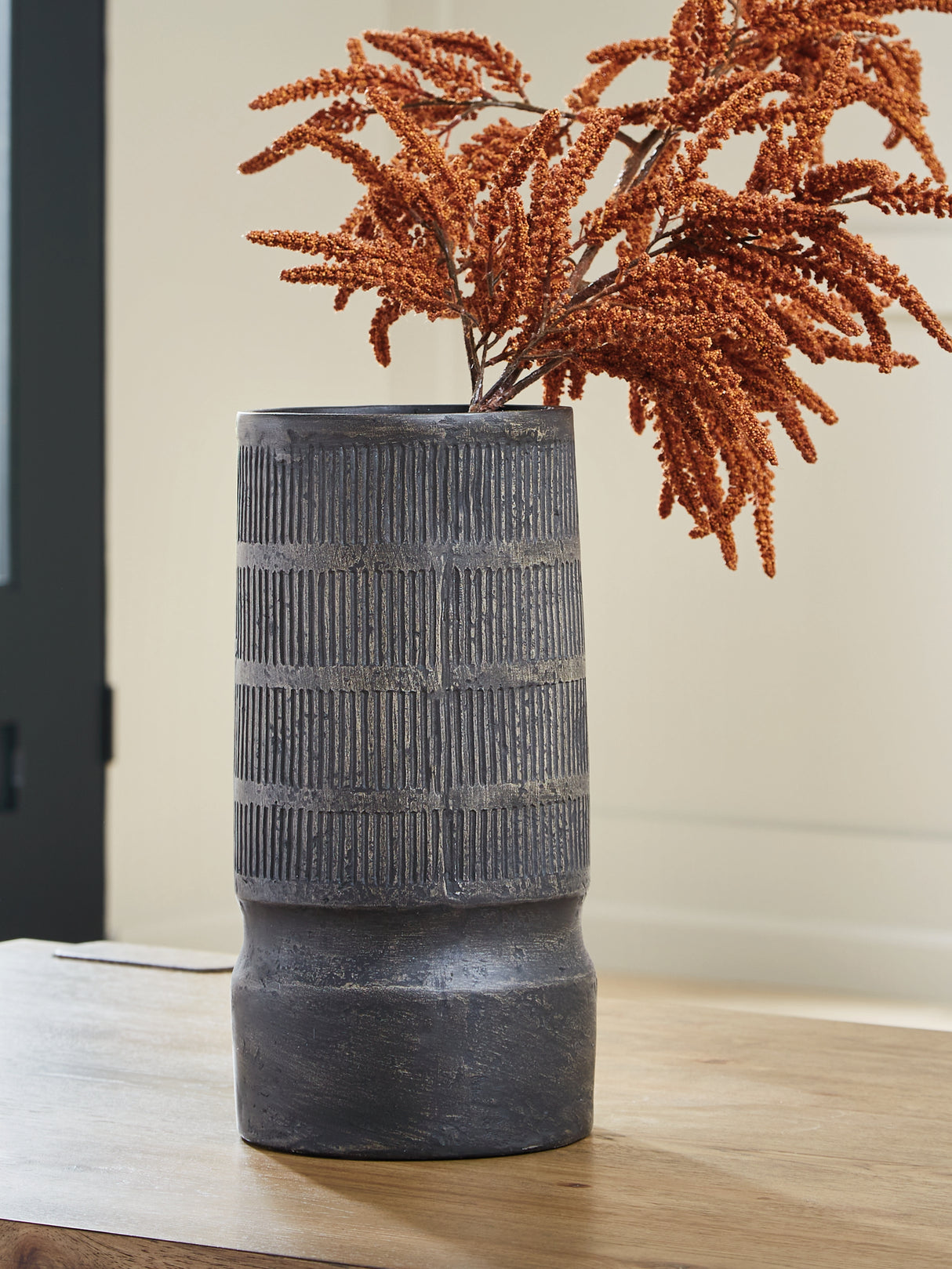 Beninworth Antique Black Vase from Ashley Furniture - Luna Furniture