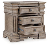 Blairhurst Light Grayish Brown King Panel Bed with 2 Nightstands from Ashley - Luna Furniture