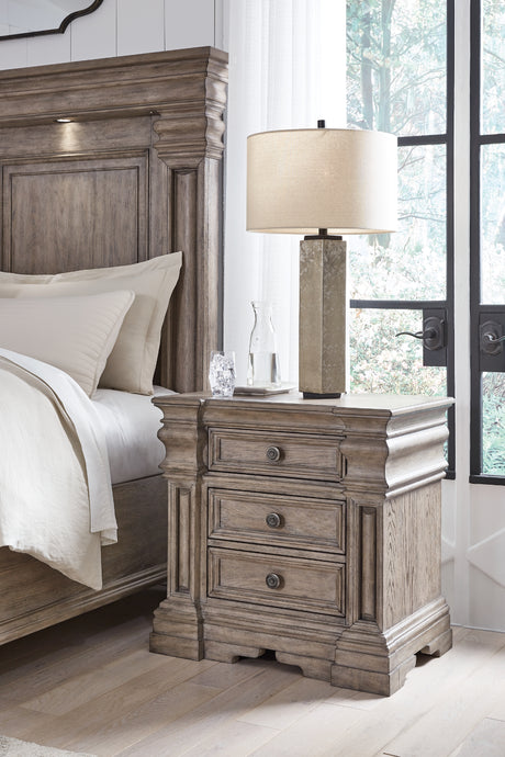 Blairhurst King Panel Bed with Mirrored Dresser, Chest and Nightstand in Light Grayish Brown from Ashley - Luna Furniture