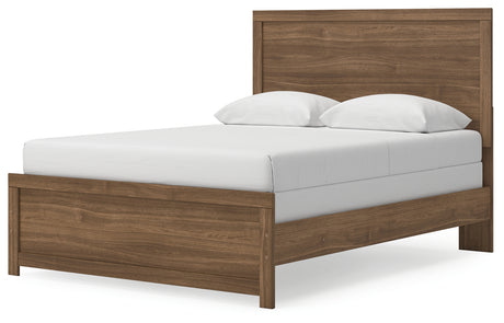 Broachmyn Auburn Queen Panel Bed from Ashley - Luna Furniture
