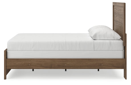 Broachmyn Auburn Queen Panel Bed from Ashley - Luna Furniture