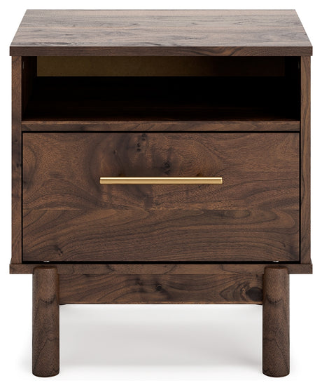 Calverson Mocha Queen Platform Bed with Dresser, Chest and 2 Nightstands from Ashley Furniture - Luna Furniture