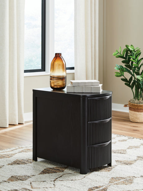 Camdill Black Chairside End Table from Ashley - Luna Furniture