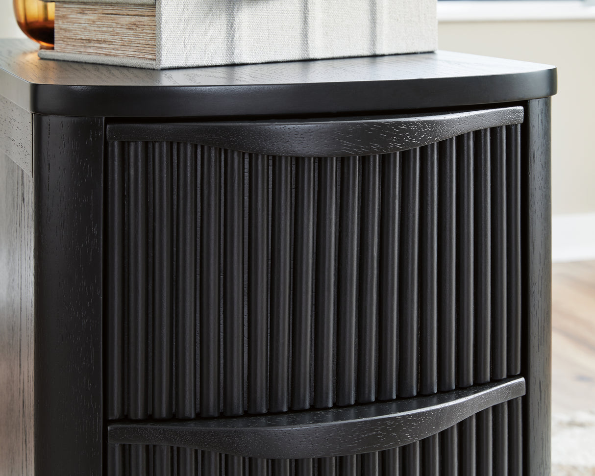 Camdill Black Chairside End Table from Ashley - Luna Furniture