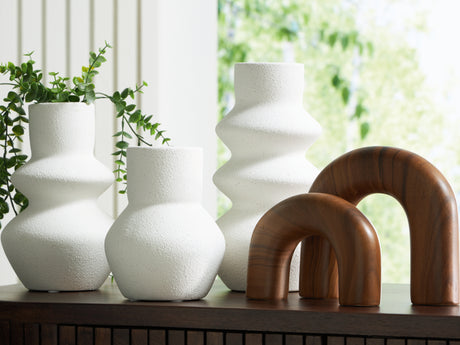 Carterworth White/Brown Accessory Set (Set of 5) from Ashley - Luna Furniture