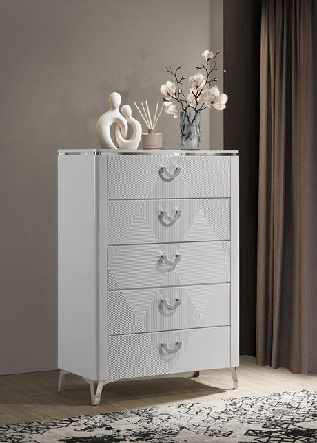 Cassia White High Gloss 5-Drawer Bedroom Chest from Coaster - Luna Furniture