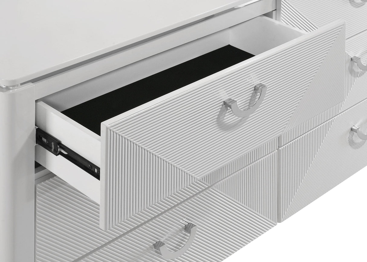 Cassia White High Gloss 6-Drawer Bedroom Dresser from Coaster - Luna Furniture