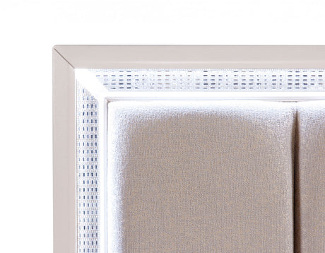 Cassie Illuminating Pearl Bedroom Set from Steve Silver - Luna Furniture