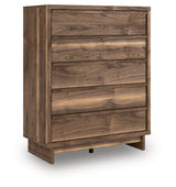 Chirason Brown Wide Chest from Ashley - Luna Furniture