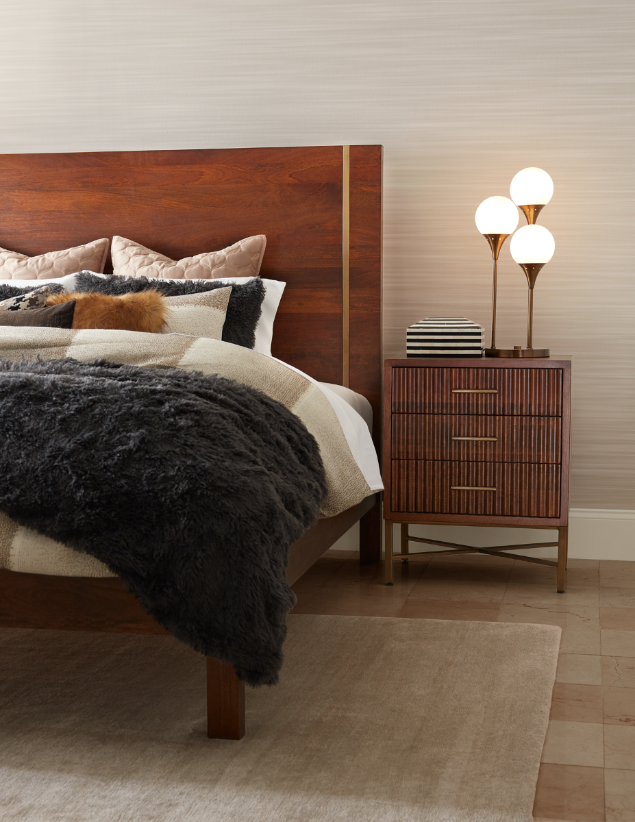 Cosmopolitan King Bed in Honey Brown from Home Trends & Design - Luna Furniture