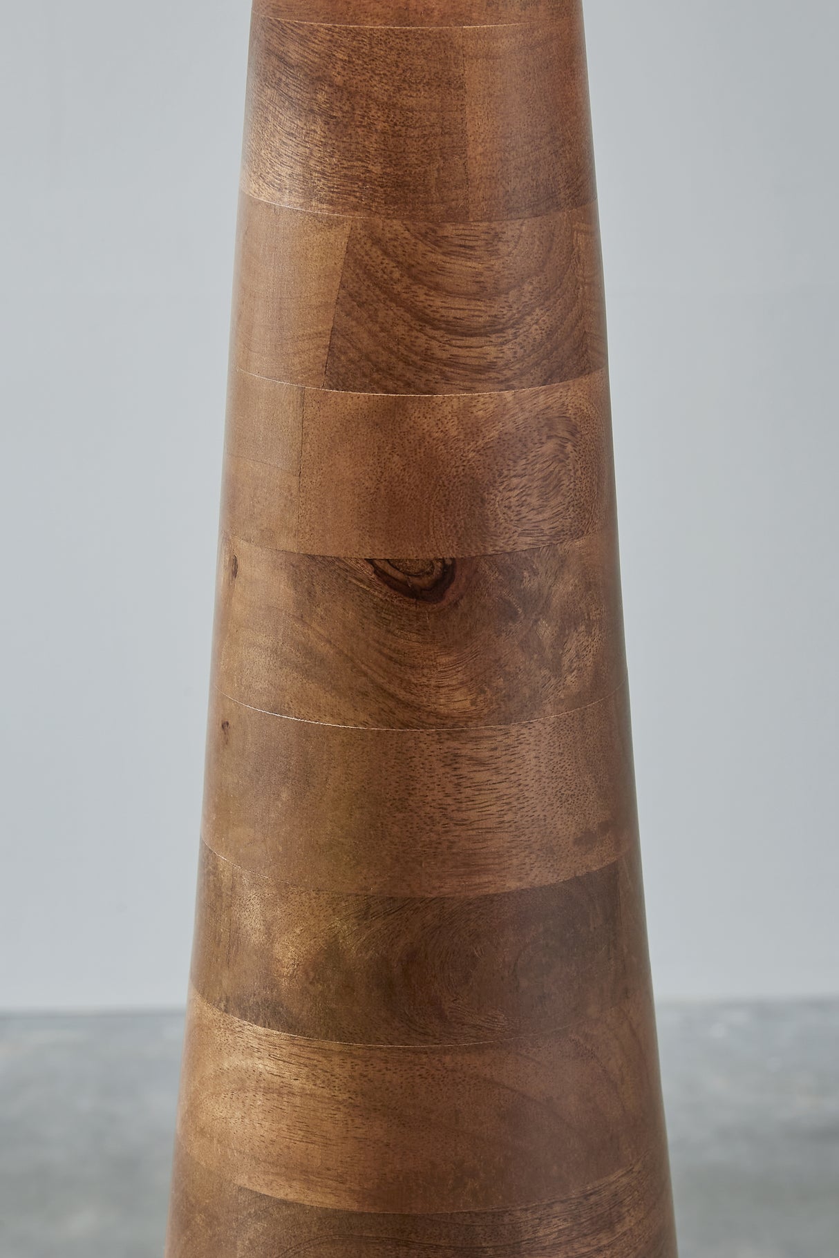 Danset 2-Piece Table Lamp Set in Brown from Ashley - Luna Furniture