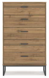 Deanlow Full Platform Panel Bed with Dresser and Chest in Honey from Ashley - Luna Furniture