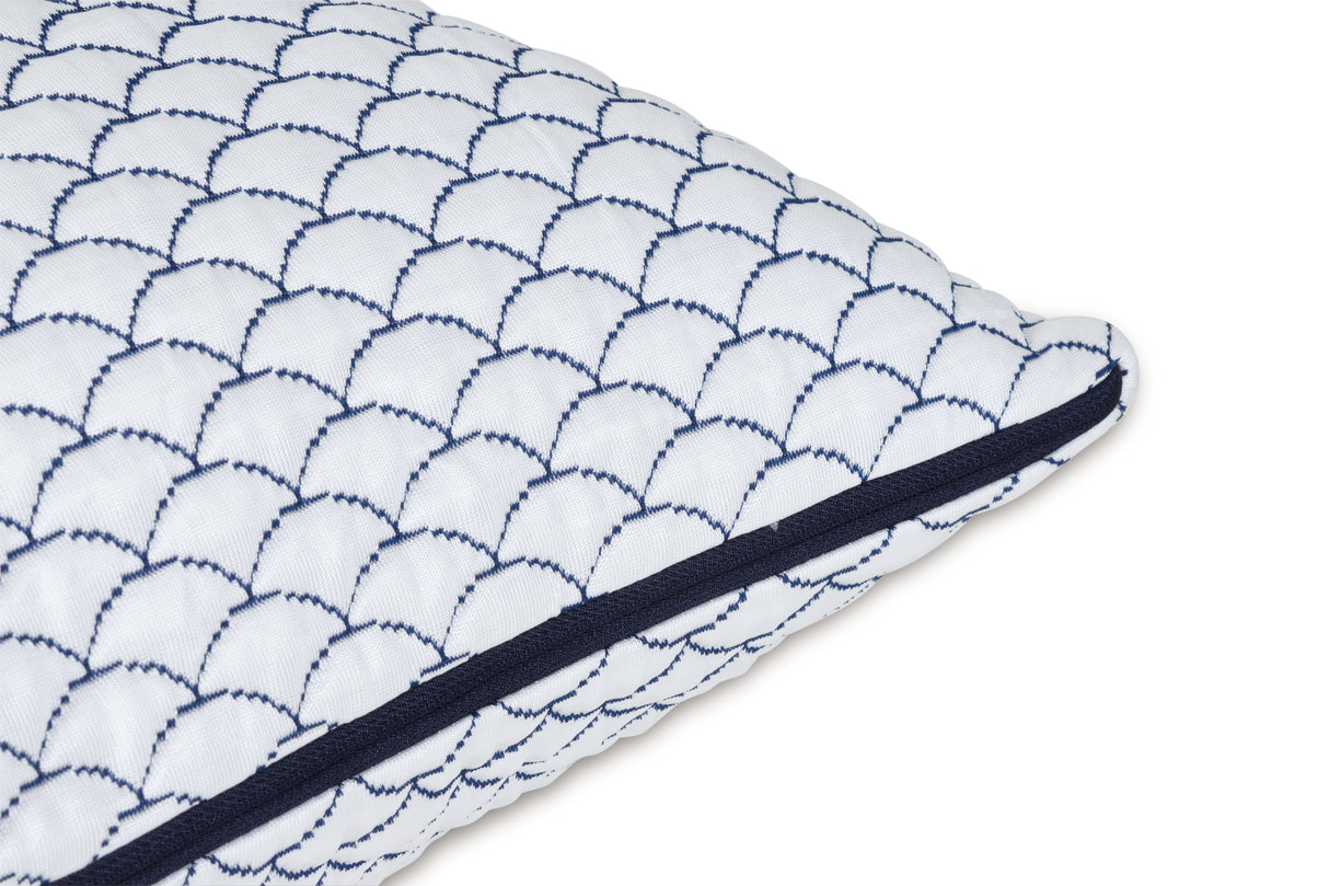DreamCloudTM Classic White Queen/King Pillow (Set of 4) from Ashley - Luna Furniture
