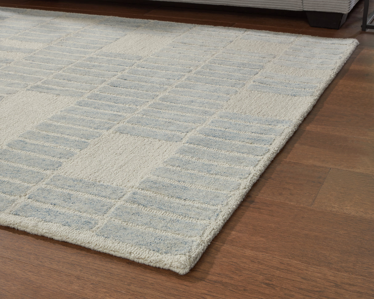 Dylanton Ivory/Blue Large Rug from Ashley Furniture - Luna Furniture