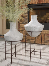Estonbank Vase Set from Ashley - Luna Furniture