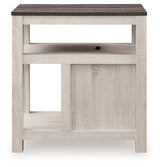 Fendenmore Two-tone Chairside End Table from Ashley - Luna Furniture