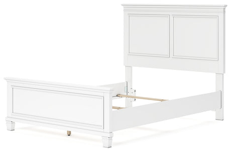 Fortman Full Panel Bed with Mirrored Dresser and 2 Nightstands in White from Ashley - Luna Furniture