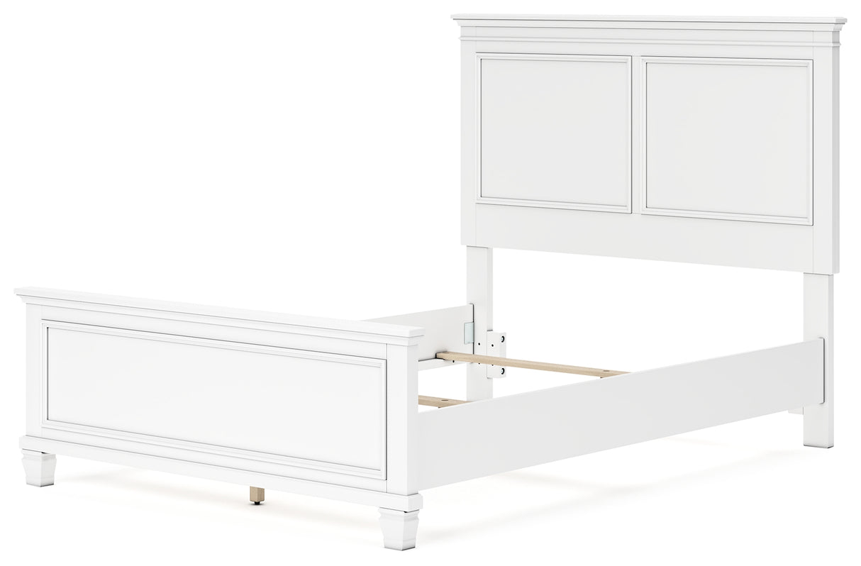 Fortman Full Panel Bed with Mirrored Dresser and Chest in White from Ashley - Luna Furniture