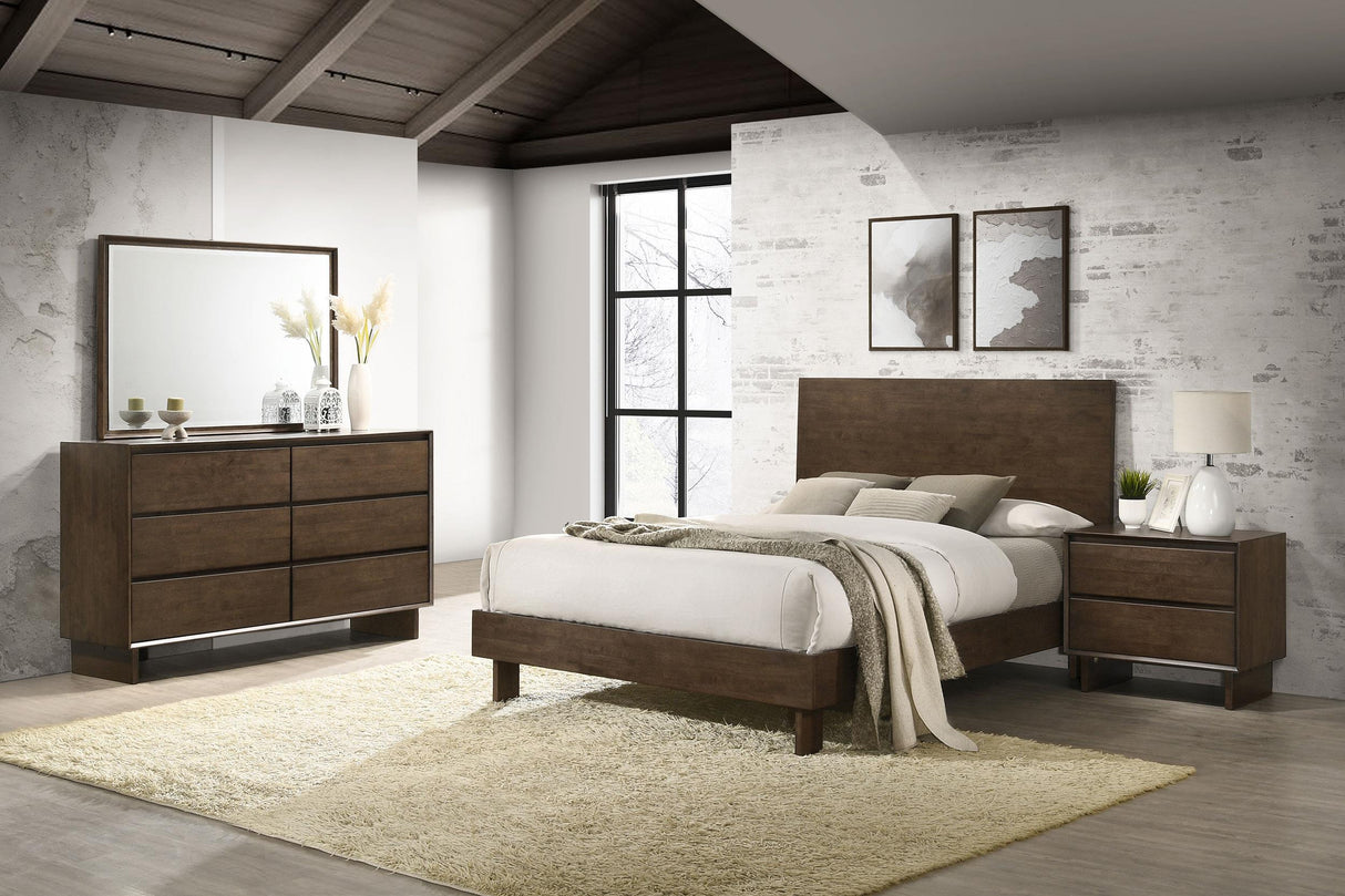 Glenwood Warm Brown 4-Piece Eastern King Bedroom Set from Coaster - Luna Furniture