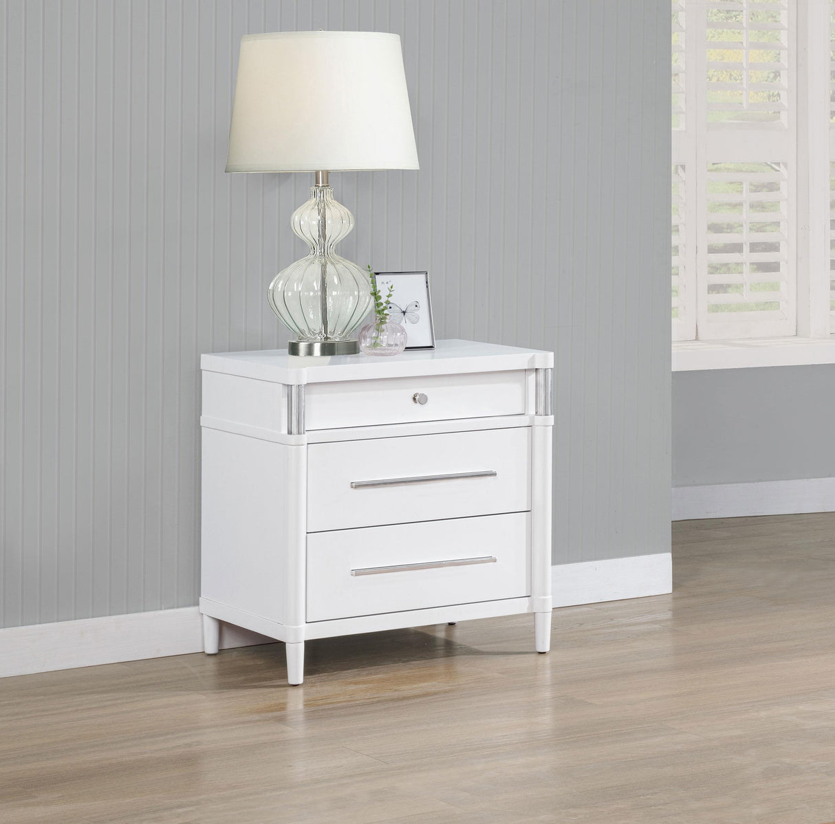 Gracemont White 3-Drawer Bedroom Nightstand Bedside Table from Coaster - Luna Furniture