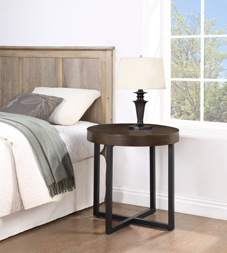 Yukon End Table from Steve Silver - Luna Furniture
