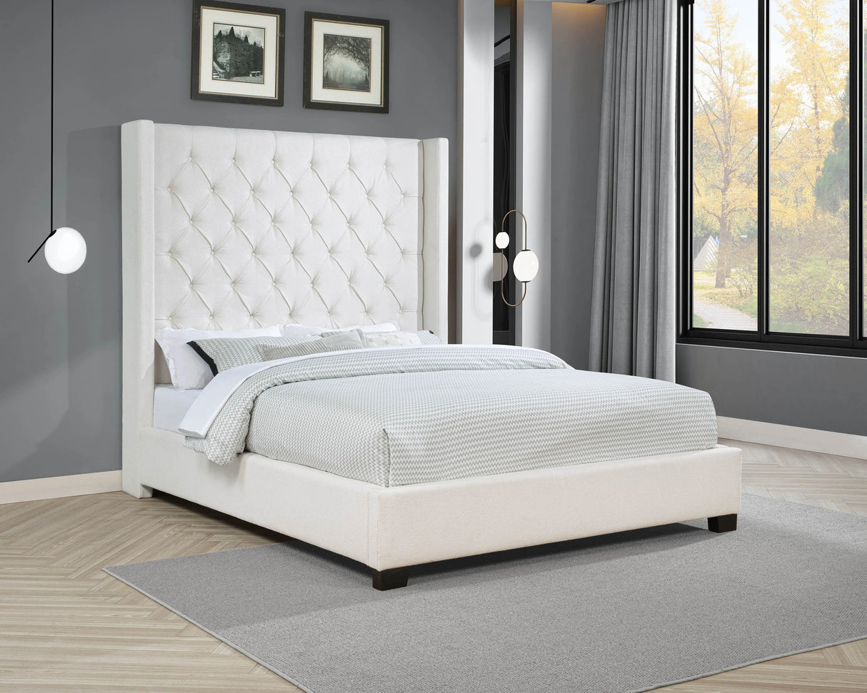 Compass Orchard House&NobleRebel[ひかる] Jonelle Bechard, Real Estate Agent - Compass