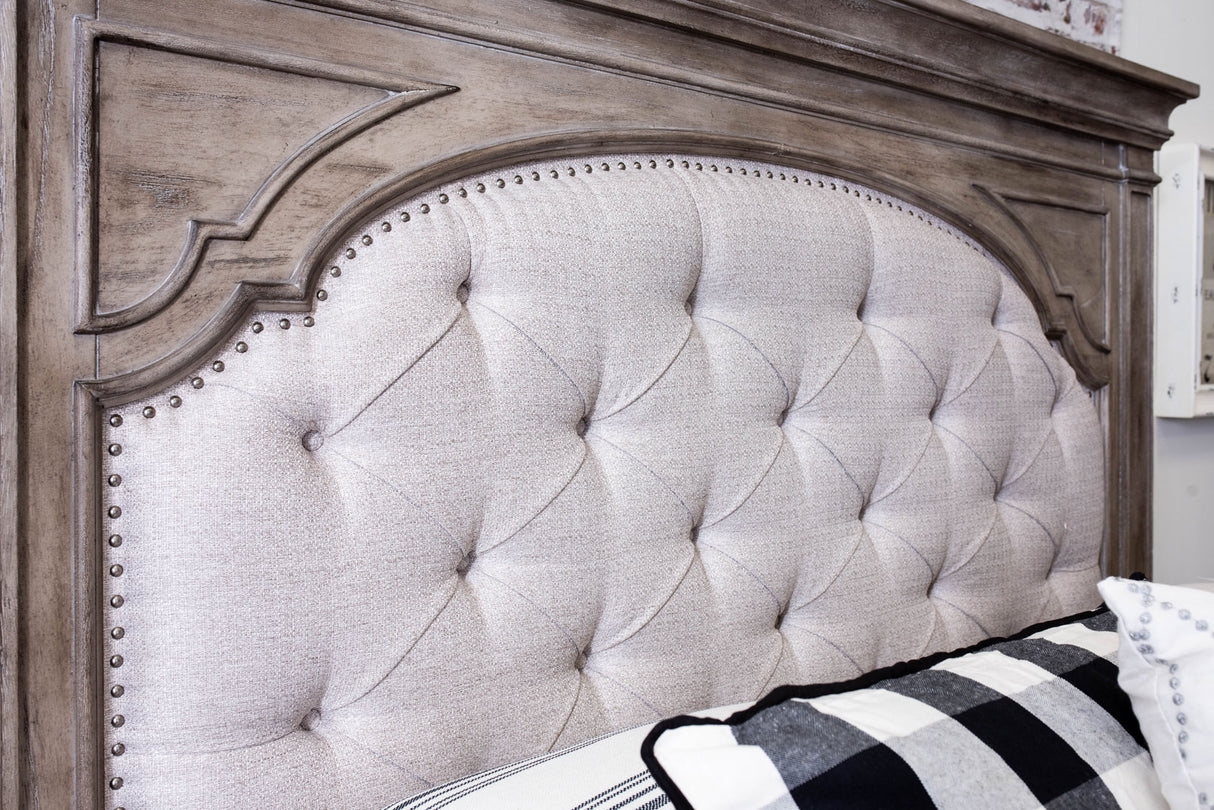 Highland Park King Bed, Waxed Driftwood from Steve Silver - Luna Furniture