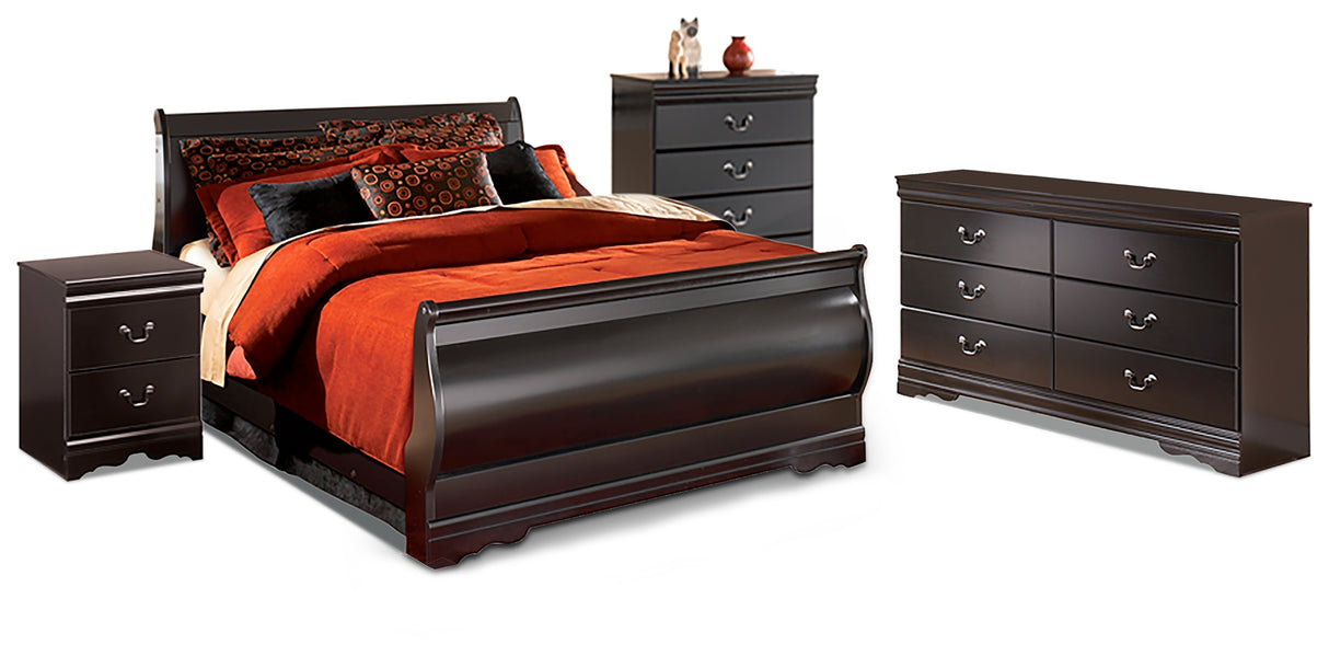 Huey Vineyard Queen Sleigh Bed with Mirrored Dresser and Nightstand in Black from Ashley - Luna Furniture